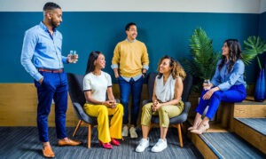 Prova social: O que é, como funciona? 6 exemplos para aplicar